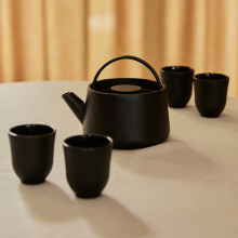 Serax Inku-set theepot + 4 kopjes zwart